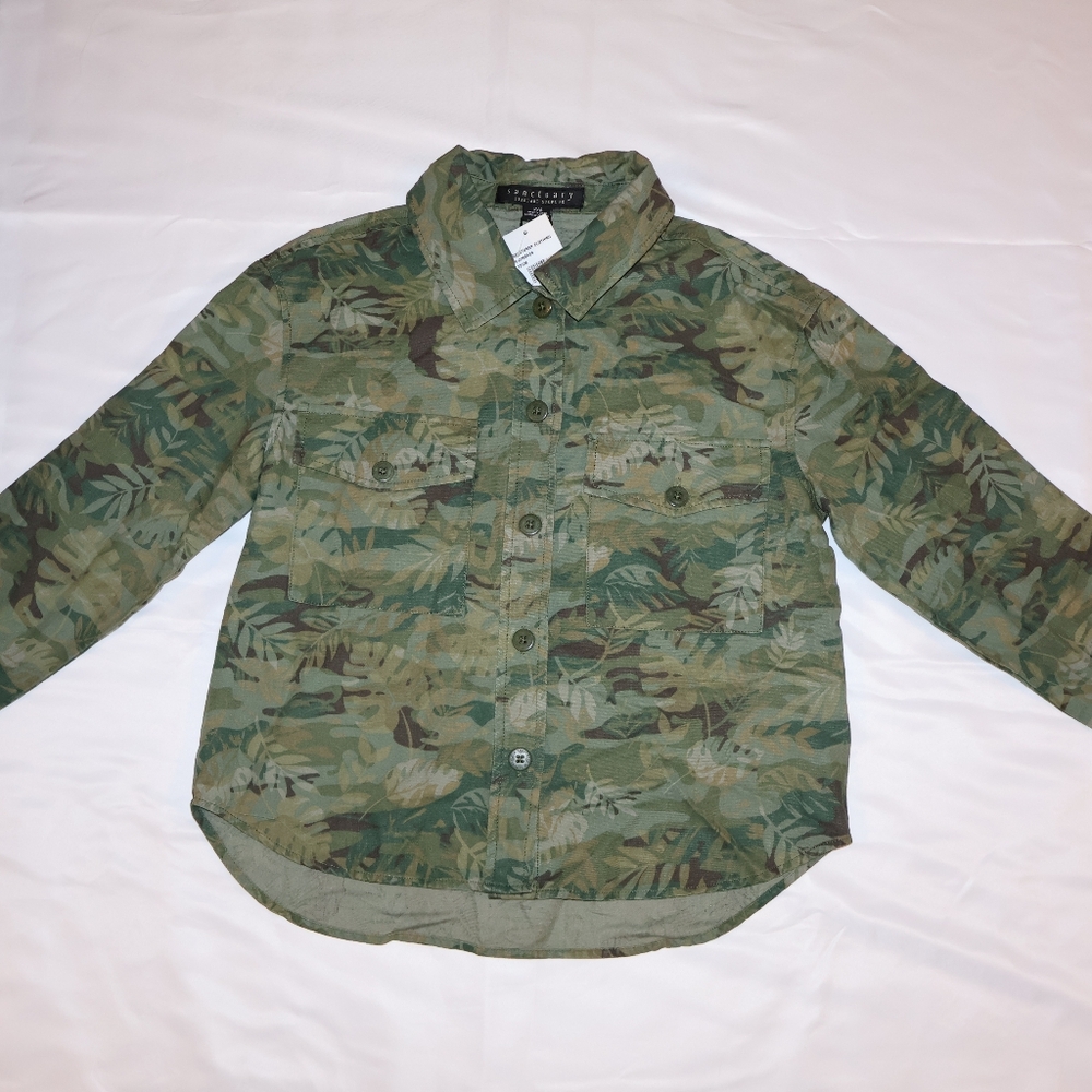 Sanctuary Tropic Camo Cropped Shacket. NWT.